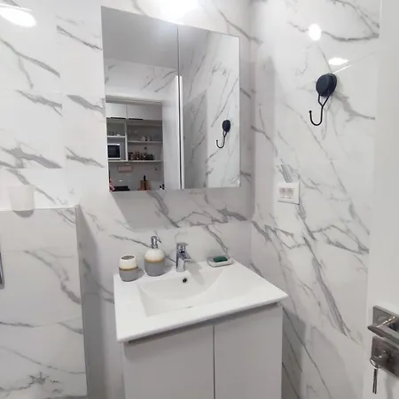 Apartment Zvuk Treske *